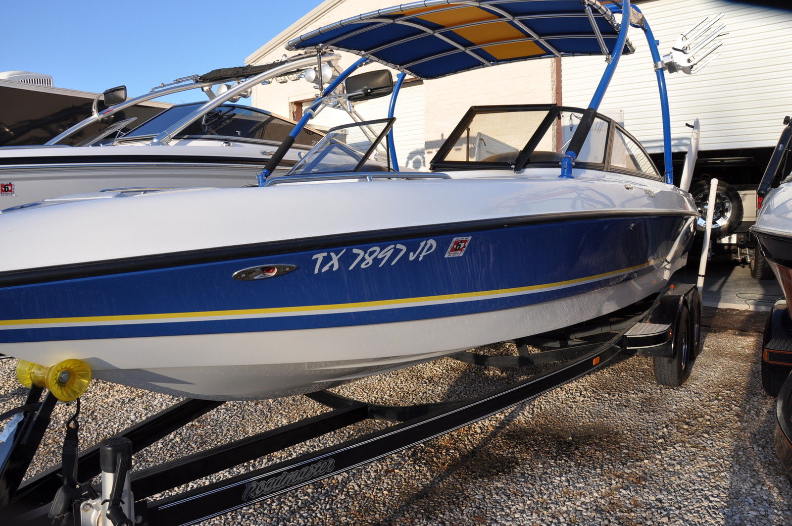 Tige 2300V 2001 for sale for $24,950 - Boats-from-USA.com