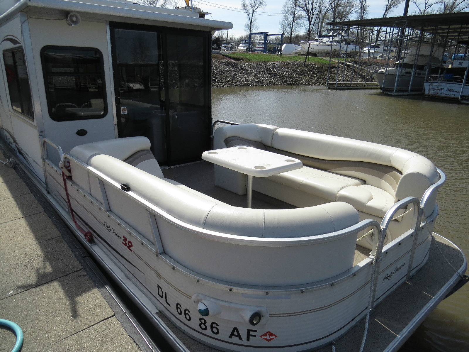 Pontoon Boat With Enclosed Cabin For Sale artpuke
