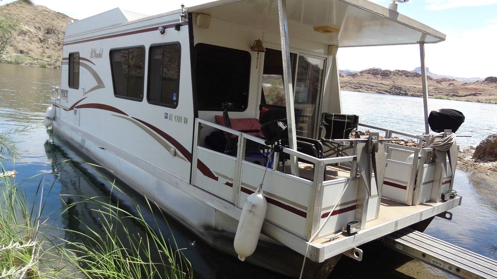 myacht 3510 houseboat for sale