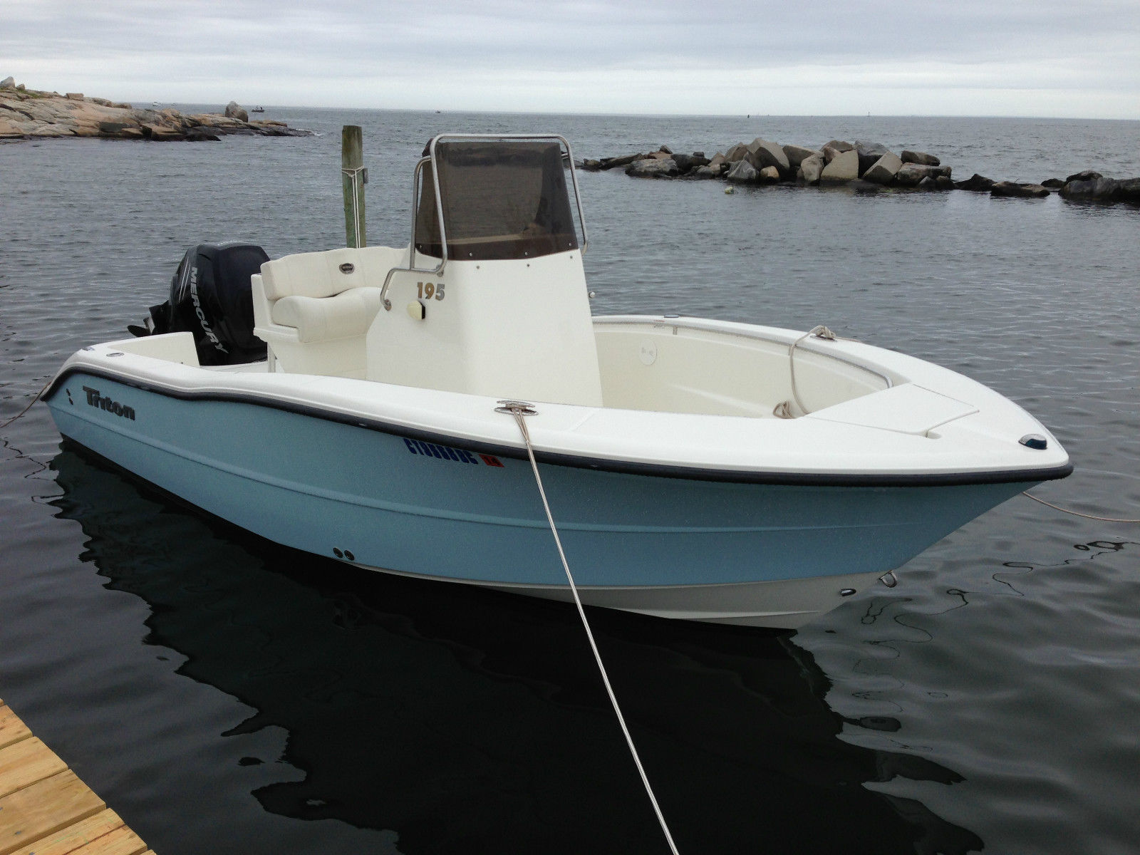 24 ft center console boats
