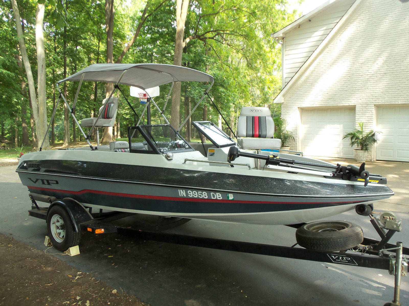 VIP 183 F/S Fish And Ski 1989 for sale for 5,500 Boats