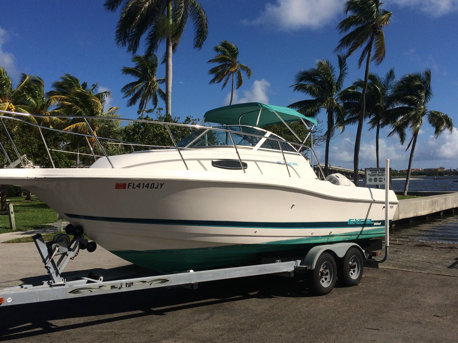Wellcraft 23 Excel 1997 for sale for $11,000 - Boats-from ...