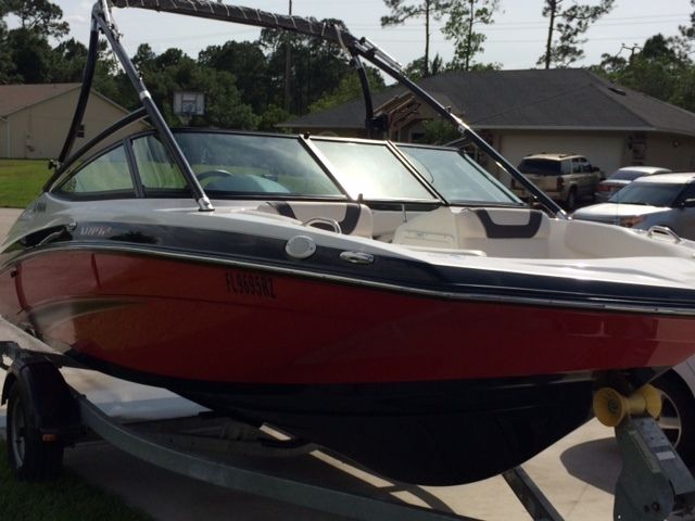 Yamaha AR 192 Supercharged 19' Runabout, Low Hours