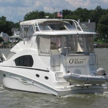 2004 Silverton 35 my