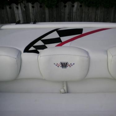 1997 Wellcraft 22 ft.