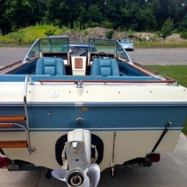 1979 Cobalt 18 foot bowrider