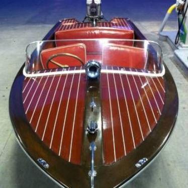 1953 Carver special runabout wood