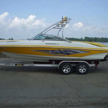 2007 Rinker 226 r1