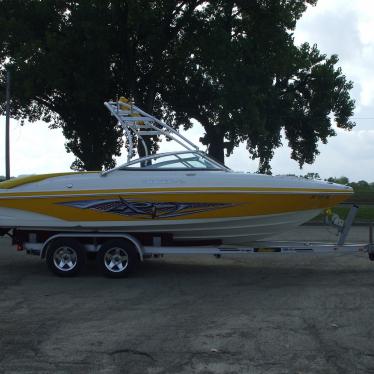 2007 Rinker 226 r1