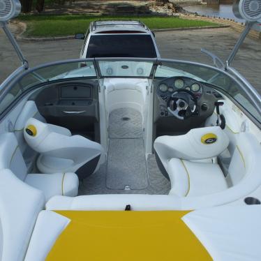 2007 Rinker 226 r1