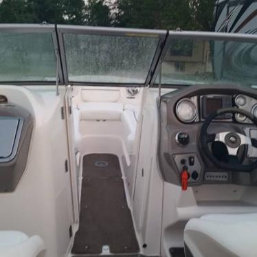 2009 Rinker captiva 276