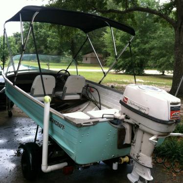 1967 Starcraft aluminum lapstrake close-bow runabout