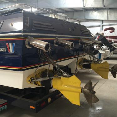 1985 Wellcraft 30 excalibur