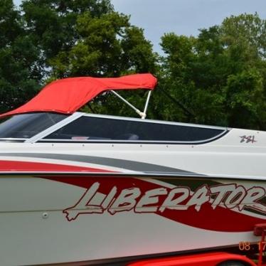 1994 Four Winns liberator 221