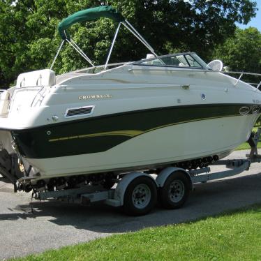 1999 Crownline 268cr