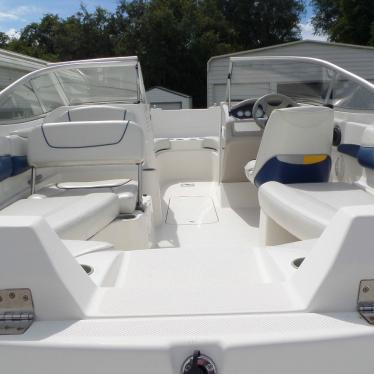 Bayliner 219 SD 2004 for sale for $13,950 - Boats-from-USA.com