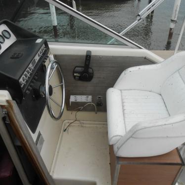 Chris Craft 253 Catalina 1988 for sale for $100 - Boats-from-USA.com