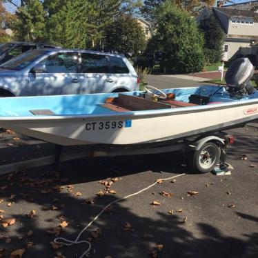 1965 Boston Whaler gas