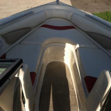 2007 Bimini 207