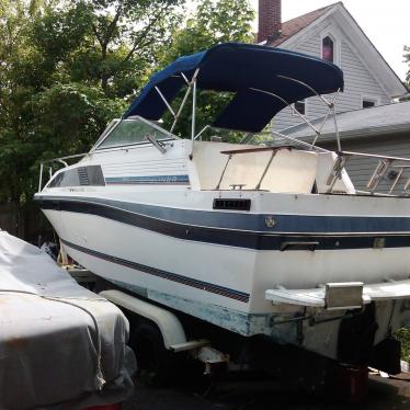 Bayliner 2450 CIERA SUNBRIDGE 1986 for sale for $1,500 - Boats-from-USA.com