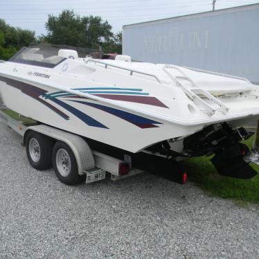 1997 Fountain cuddy cabin boat