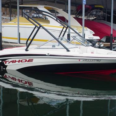 2009 Tahoe q5i extreme edition ski/wakeboard boat