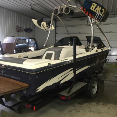 2003 Centurion sport bowrider