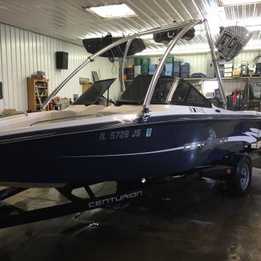 2003 Centurion sport bowrider