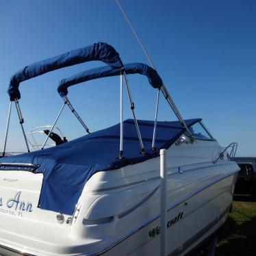 2002 Wellcraft martinique 2400