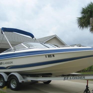 2007 Larson 204 escape no reserve