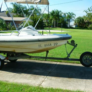 2001 Boston Whaler impact 12