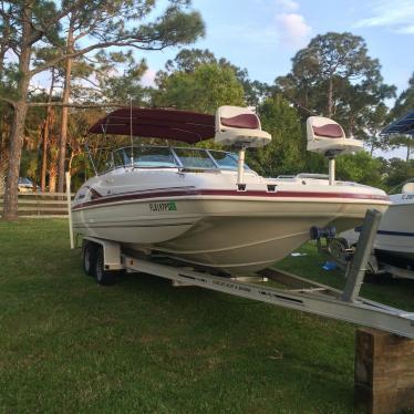 2002 Hurricane 237 sundeck