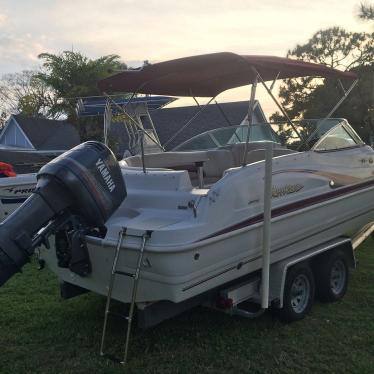 2002 Hurricane 237 sundeck