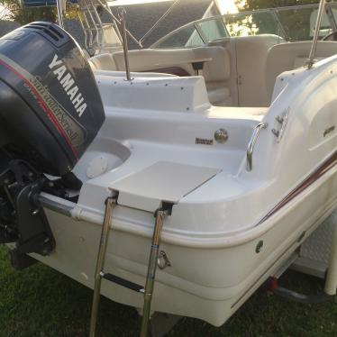 2002 Hurricane 237 sundeck