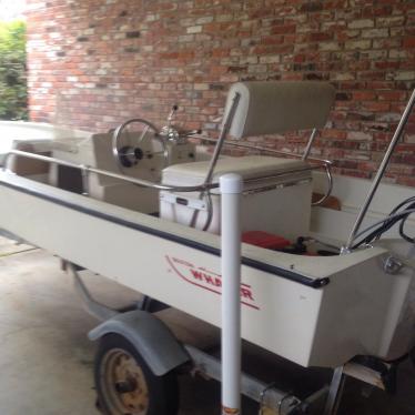 1987 Boston Whaler 15 foot center console