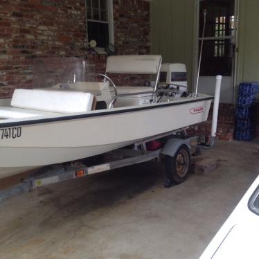 1987 Boston Whaler 15 foot center console