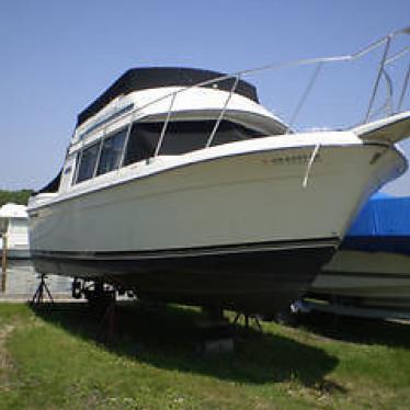 1986 Carver 2827 voyager