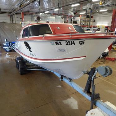 1960 Crestliner mandalay