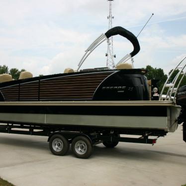 2014 Larson escape 25 ttt triple pontoon