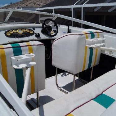 1983 Wellcraft excalibur 27 speedster