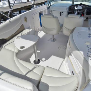 2004 Hurricane 260 sun deck