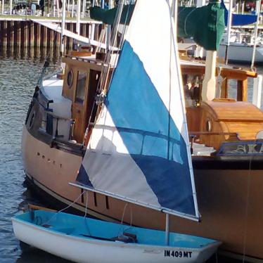 1969 Boston Whaler squall