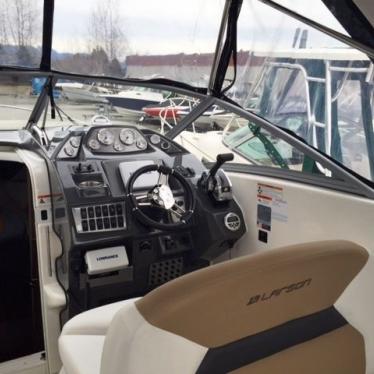 2014 Larson 285 cabrio