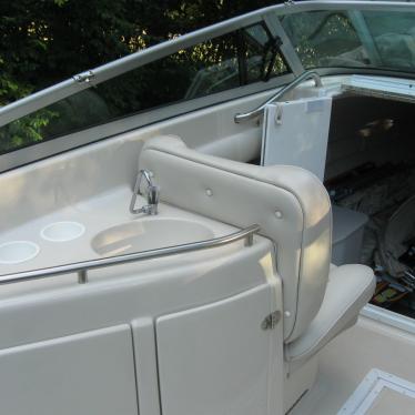 1998 Crownline 266 ccr cuddy cabin