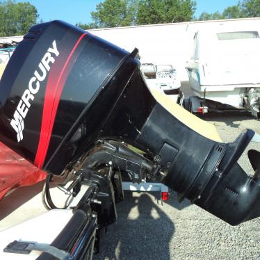 2004 Boston Whaler 130 sport