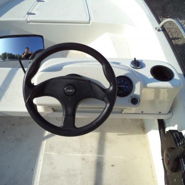 2004 Boston Whaler 130 sport