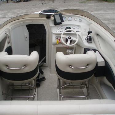 1998 Crownline 266 ltd cuddy cruiser