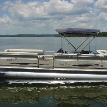 2005 Sylvan 824