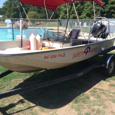 1984 Boston Whaler striper 17