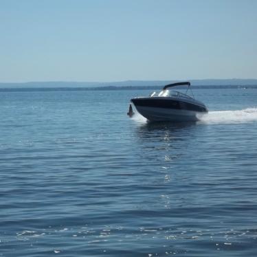 2004 Formula 260 bowrider